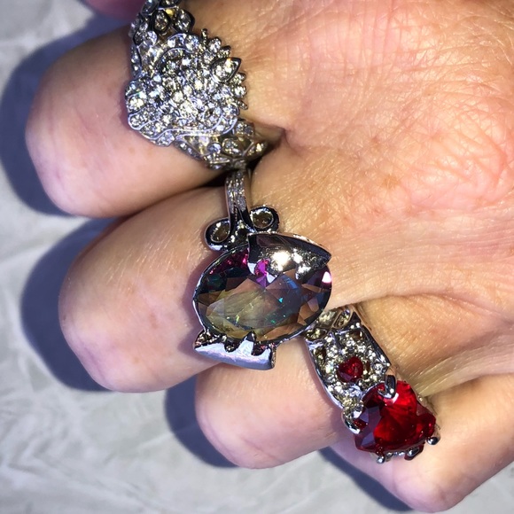 Costume jewelry statement rings lot of 3 CLOSET CLEAR OUT - Picture 1 of 12